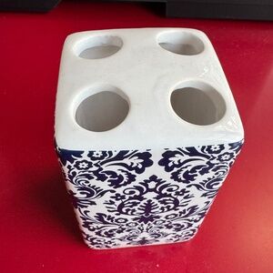 Blue & White Ceramic Toothbrush Holder